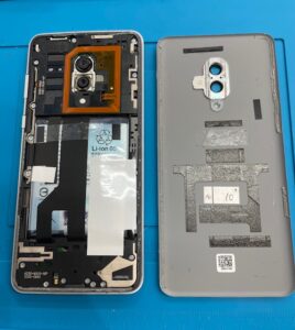 AQUOSzero2内部