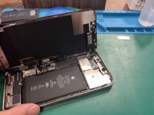 【八幡東店】iPhone12のバッテリー交換修理　[10/24 NEW OPEN✨]