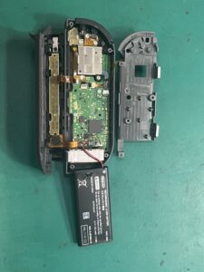 【八幡東店】Joy-Conのスティック交換修理【小倉北区よりご来店】