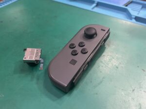 【八幡東店】Joy-Con（Nintendo Switch Joy-Con） の スティック交換修理【小倉北区よりご来店】