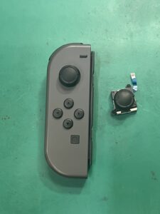 【八幡東店】Joy-Conのスティック交換修理【小倉北区よりご来店】