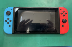 【八幡東店】Nintendo Switchのゲームカセットスロット交換修理【小倉北区よりご来店】