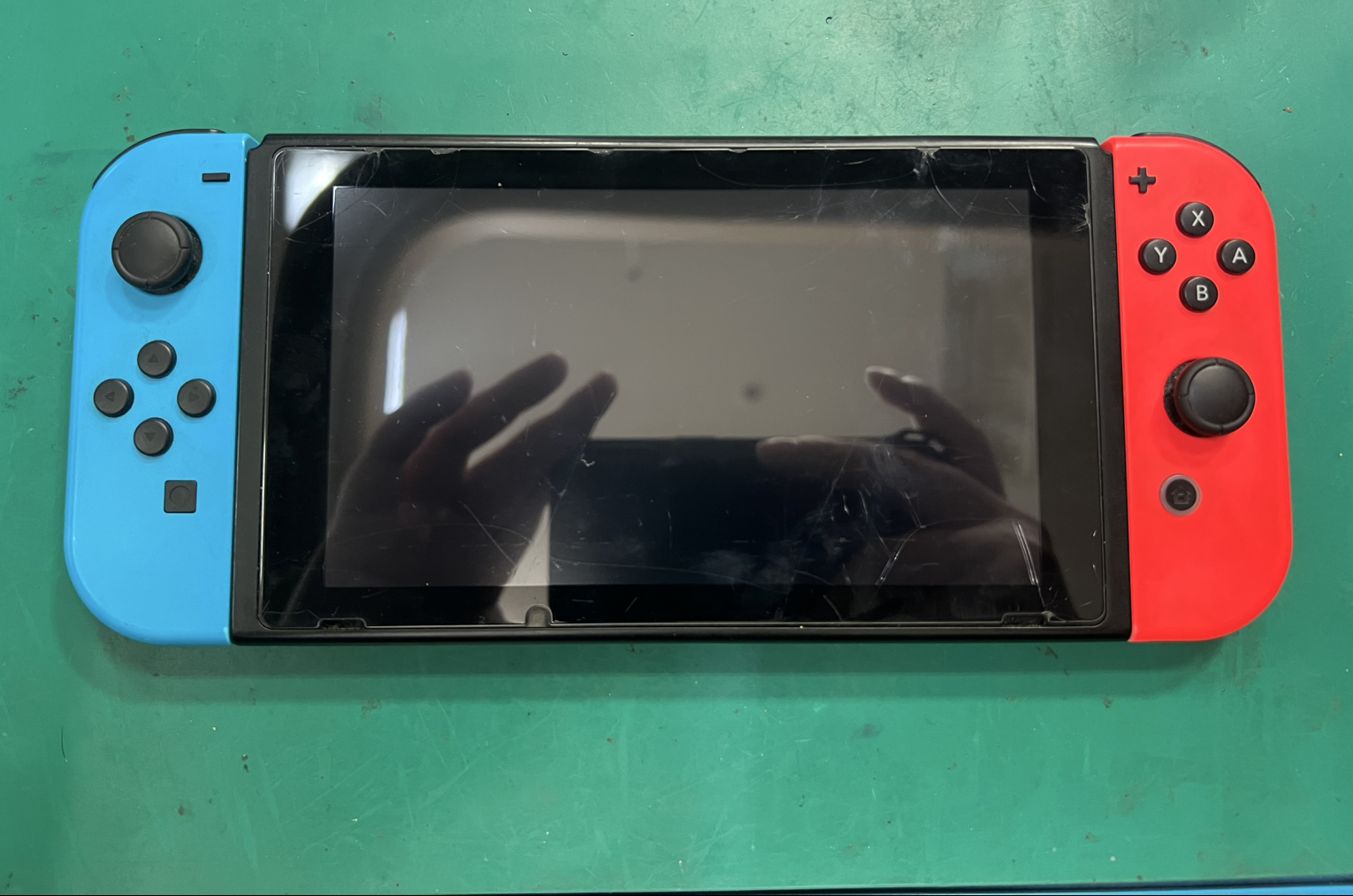 【八幡東店】Nintendo Switchのゲームカードスロット交換修理【小倉北区よりご来店】