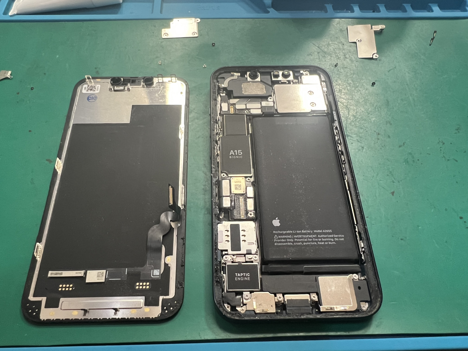 【八幡東店】iPhone13の画面交換修理　[小倉南区よりご来店]