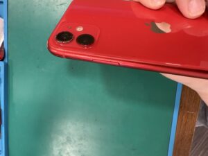 iPhone11電源ボタン交換後
