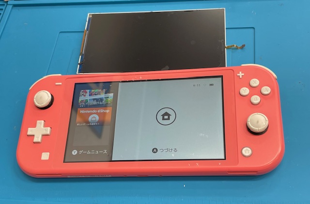 【八幡東店】SwitchLite液晶交換【小倉北区よりご来店】