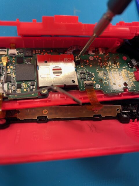 【八幡東店】Switchキャラクターが勝手に動く修理【小倉南区よりご来店】