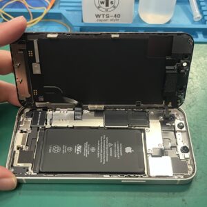 【八幡東店】iPhone 12miniのバッテリー交換［小倉南区よりご来店]