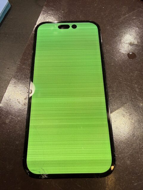 【八幡東店】iPhone 14Proの液晶交換修理 [小倉北区よりご来店]