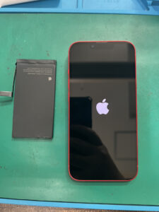【八幡東店】iPhone14 の 電池交換修理【小倉北区よりご来店】