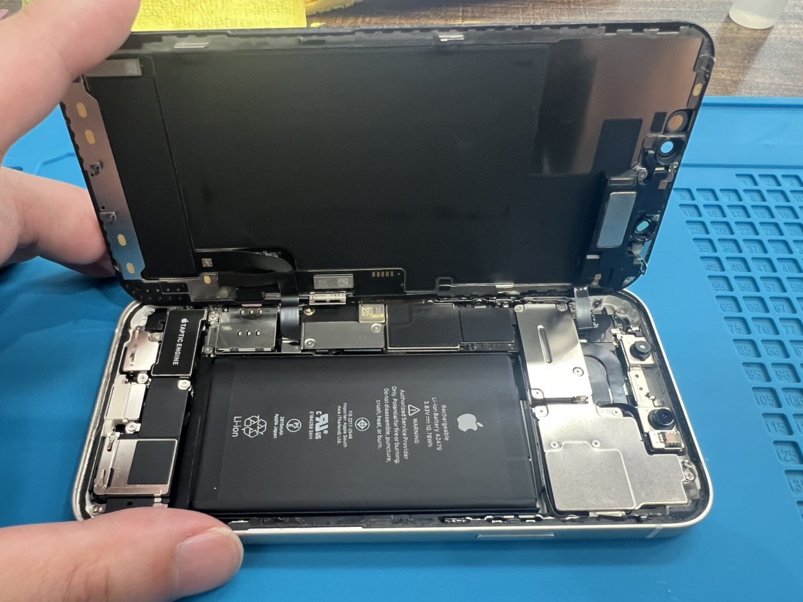 【八幡東店】iPhone12のバッテリー交換修理｜電池持ち改善・即日対応