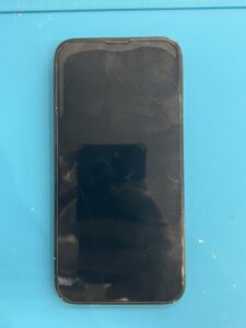 【八幡東店】iPhone13 の バッテリー交換修理【八幡西区よりご来店】
