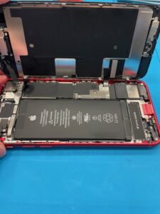 iPhoneSE2(第二世代)内部