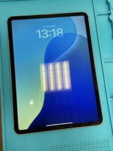 iPad Pro11inchバッテリー交換修理前