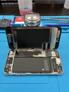 iPhone SE(第3世代)内部