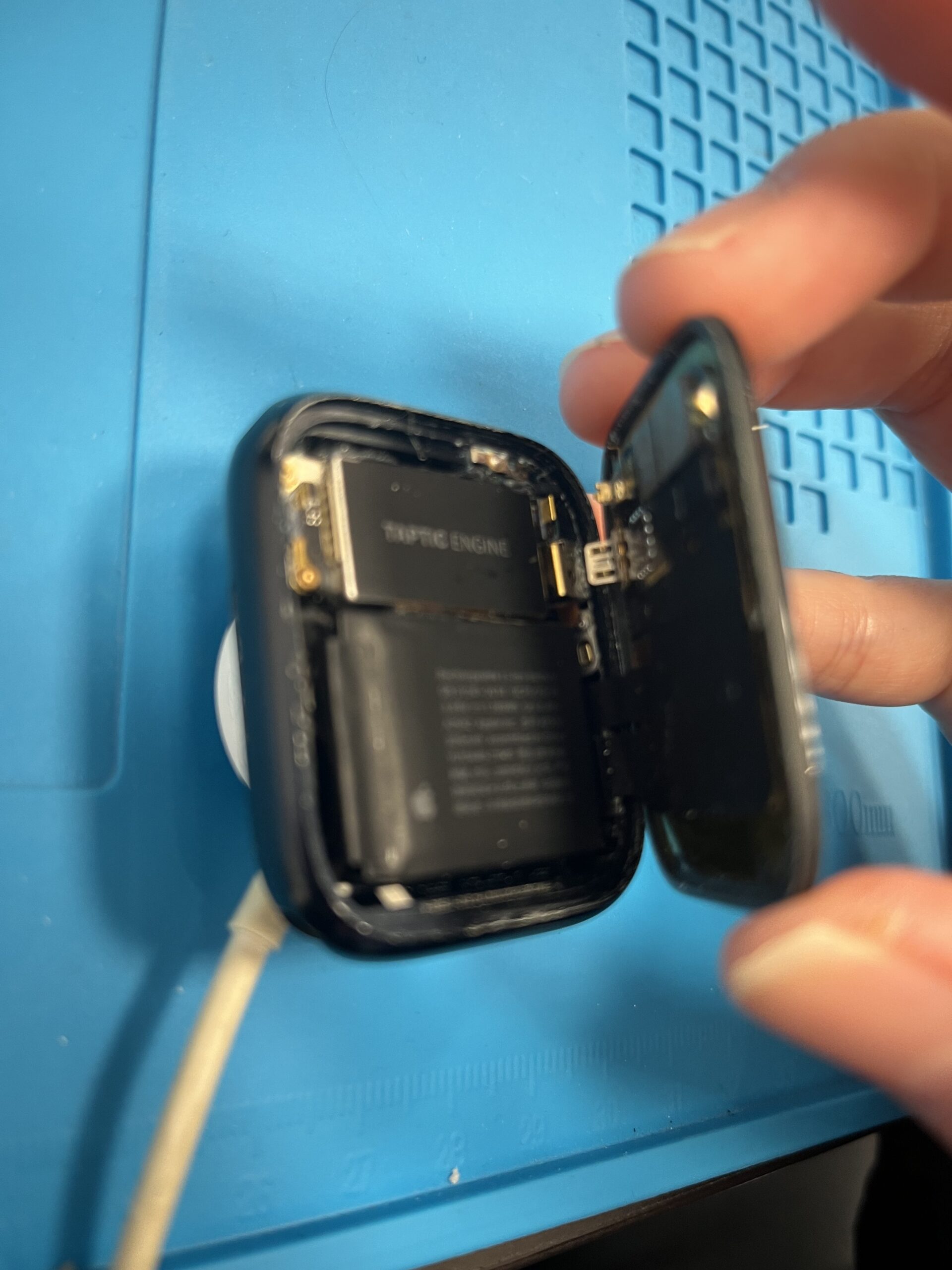 【八幡東店】Applewatchバッテリー交換【若松区よりご来店】